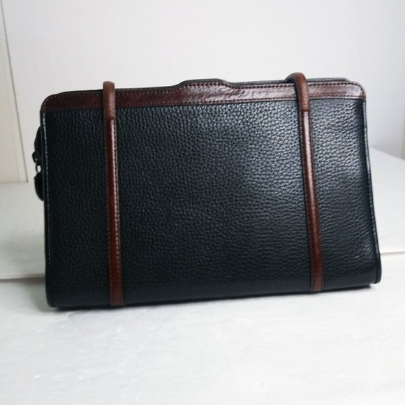 VTG! BRIGHTON Black/Brown Pebble Leather Shoulder Bag 10" Wide x 6.75" Tall - Picture 9 of 11